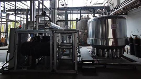 山东某企业氟苯脱水，水分从500ppm做到5ppm以下，国内用膜脱水能做到的最低水分的典型案例